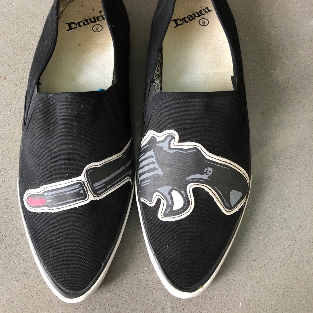 Draven pistol Lipstick slip on canvas flat Shoes